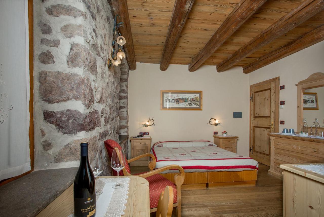 Hotel La Stua Cavalese Eksteriør bilde