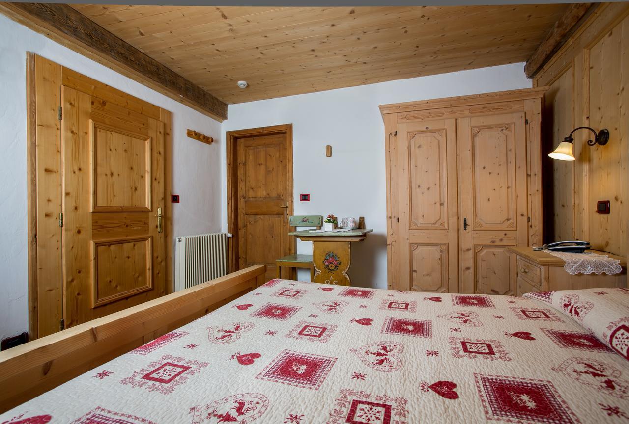 Hotel La Stua Cavalese Eksteriør bilde