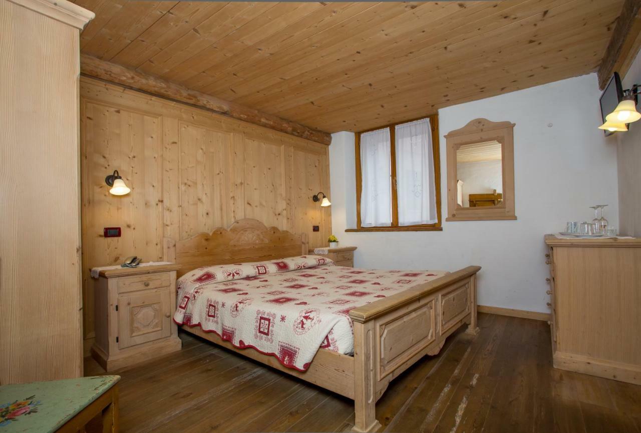 Hotel La Stua Cavalese Eksteriør bilde